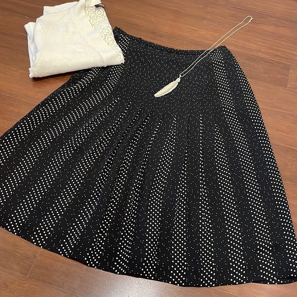 Talbots Petites Pure Silk Black White Polka Dot Pleated Skirt
